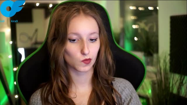 Gallery image thumbnail from Kira9's myfreecams stream on, 11/09/2025, 20:59 image 1 of 20
