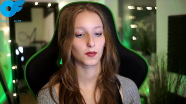 Gallery image thumbnail from Kira9's myfreecams stream on, 11/09/2025, 21:42 image 1 of 20