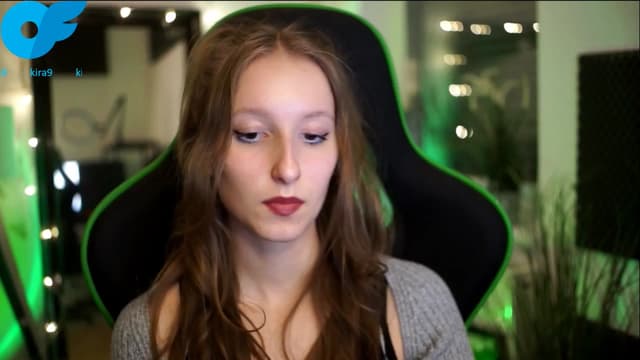 Gallery image thumbnail from Kira9's myfreecams stream on, 11/09/2025, 21:42 image 4 of 20