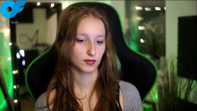 Gallery image thumbnail from Kira9's myfreecams stream on, 11/09/2025, 21:42 image 3 of 20