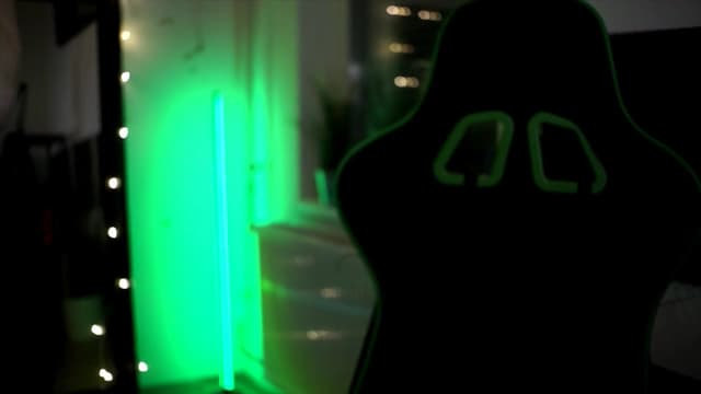 Gallery image thumbnail from Kira9's myfreecams stream on, 11/16/2025, 20:31 image 12 of 20
