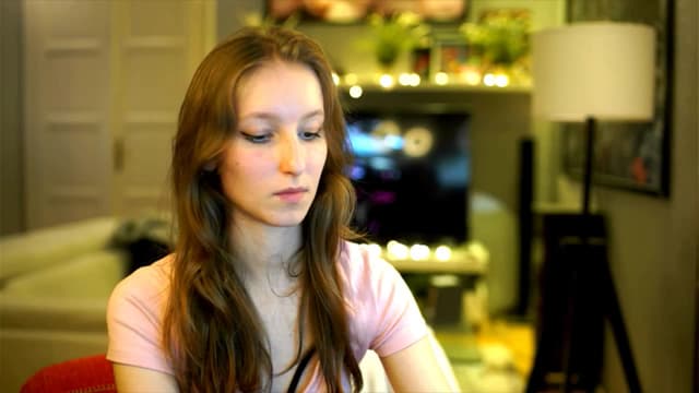 Gallery image thumbnail from Kira9's myfreecams stream on, 12/07/2025, 20:21 image 11 of 20