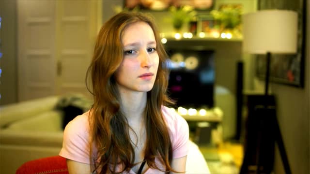 Gallery image thumbnail from Kira9's myfreecams stream on, 12/07/2025, 20:21 image 7 of 20