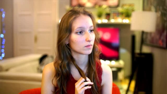 Gallery image thumbnail from Kira9's myfreecams stream on, 12/08/2025, 21:17 image 7 of 20