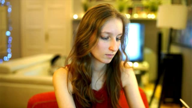 Gallery image thumbnail from Kira9's myfreecams stream on, 12/08/2025, 21:50 image 9 of 20