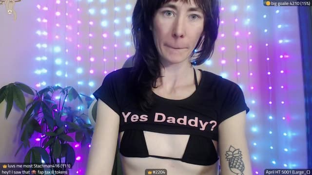 Gallery image thumbnail from Kira_'s myfreecams stream on, 04/11/2025, 17:39 image 20 of 20