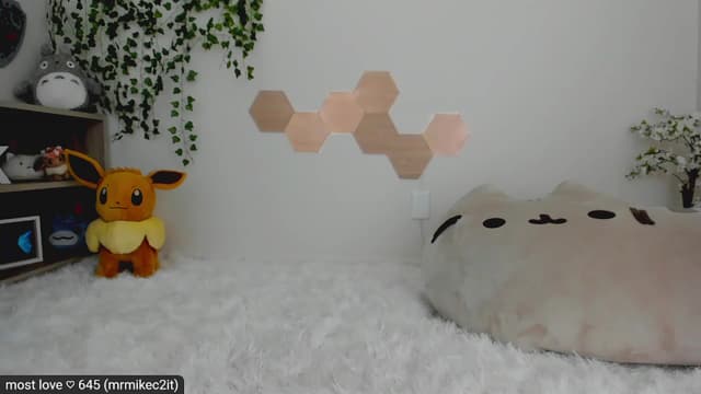 Gallery image thumbnail from Kitty's myfreecams stream on, 03/02/2023, 06:45 image 16 of 20