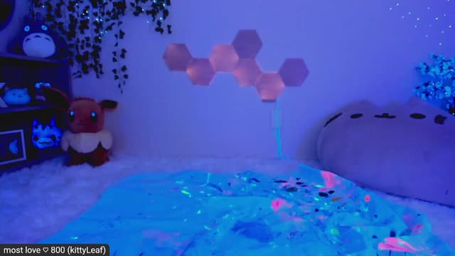 Gallery image thumbnail from Kitty's myfreecams stream on, 03/11/2023, 07:50 image 20 of 20