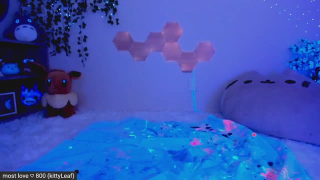 Gallery image thumbnail from Kitty's myfreecams stream on, 03/11/2023, 07:50 image 4 of 20