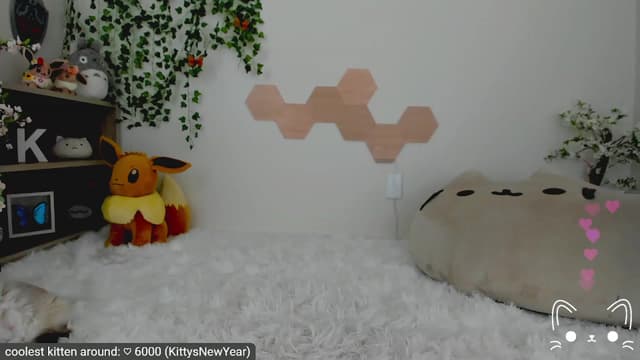 Gallery image thumbnail from Kitty's myfreecams stream on, 04/15/2023, 05:16 image 4 of 20