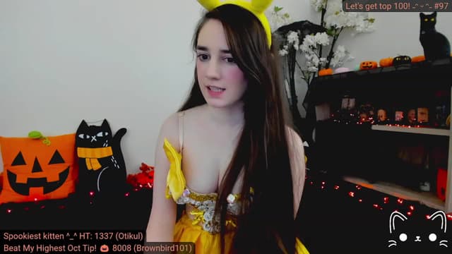 Gallery image thumbnail from Kitty's myfreecams stream on, 10/30/2023, 05:27 image 8 of 20