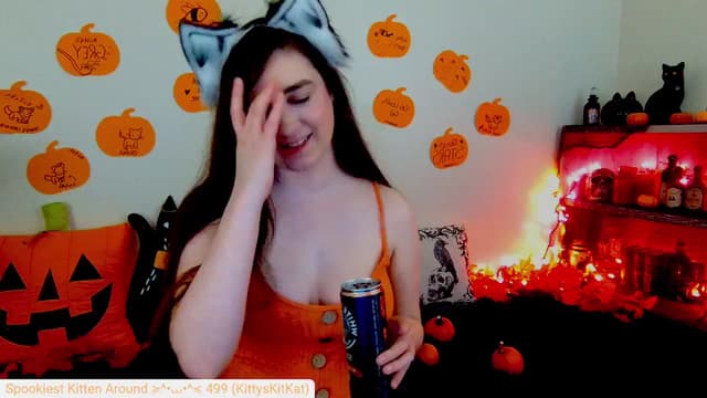 Gallery image thumbnail from Kitty's myfreecams stream on, 10/08/2024, 05:52 image 6 of 20