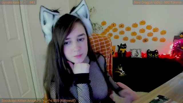 Gallery image thumbnail from Kitty's myfreecams stream on, 10/18/2024, 07:13 image 15 of 20