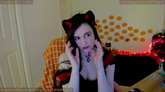 Gallery image thumbnail from Kitty's myfreecams stream on, 10/31/2024, 07:47 image 14 of 20