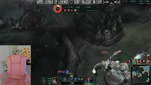 Gallery image thumbnail from Kitty's myfreecams stream on, 11/11/2024, 03:48 image 12 of 20