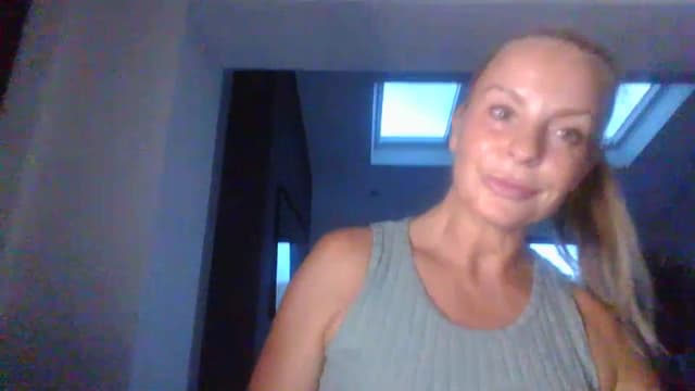 Gallery image thumbnail from Klo35's myfreecams stream on, 07/09/2023, 20:52 image 20 of 20
