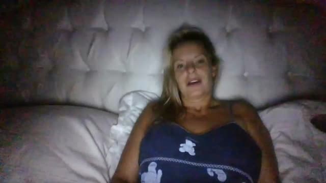 Gallery image thumbnail from Klo35's myfreecams stream on, 07/11/2023, 03:33 image 10 of 20