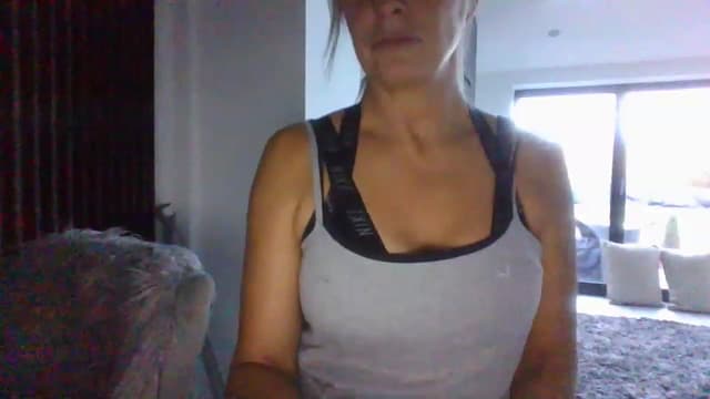 Gallery image thumbnail from Klo35's myfreecams stream on, 07/11/2023, 20:38 image 3 of 20