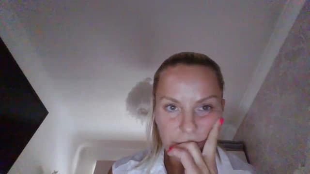 Gallery image thumbnail from Klo35's myfreecams stream on, 07/13/2023, 18:40 image 12 of 20