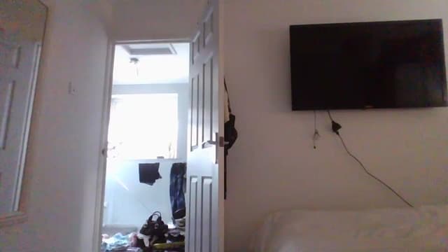 Gallery image thumbnail from Klo35's myfreecams stream on, 07/13/2023, 18:40 image 16 of 20