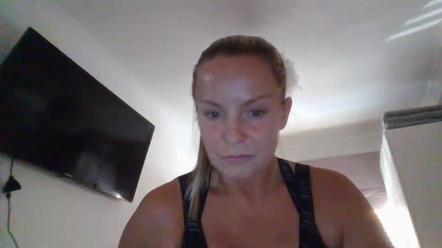 Gallery image thumbnail from Klo35's myfreecams stream on, 07/13/2023, 18:40 image 18 of 20