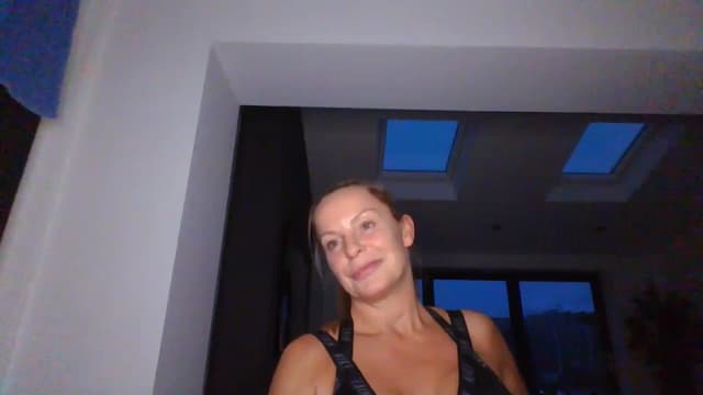 Gallery image thumbnail from Klo35's myfreecams stream on, 07/13/2023, 21:17 image 4 of 20