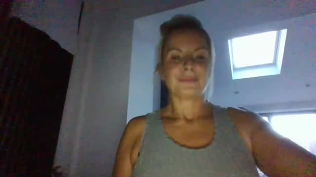 Gallery image thumbnail from Klo35's myfreecams stream on, 07/16/2023, 20:25 image 14 of 20