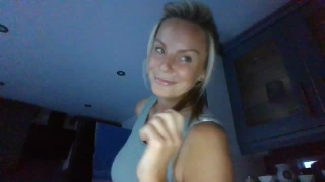 Gallery image thumbnail from Klo35's myfreecams stream on, 07/16/2023, 20:25 image 1 of 20