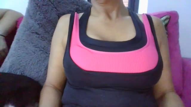 Gallery image thumbnail from Klo35's myfreecams stream on, 07/28/2023, 20:27 image 4 of 20