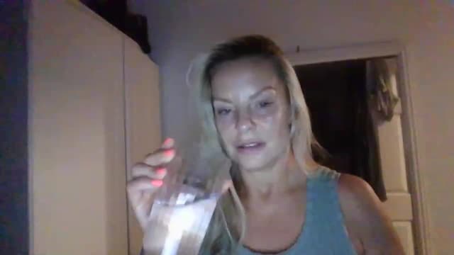 Gallery image thumbnail from Klo35's myfreecams stream on, 07/30/2023, 23:32 image 13 of 20