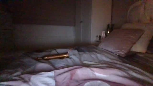 Gallery image thumbnail from Klo35's myfreecams stream on, 08/11/2023, 24:00 image 9 of 20