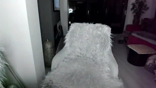 Gallery image thumbnail from Klo35's myfreecams stream on, 08/25/2023, 02:55 image 2 of 20