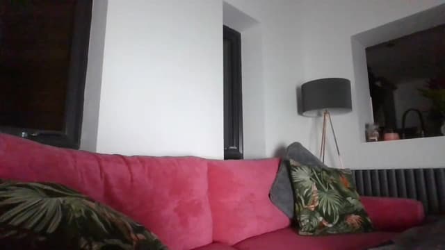 Gallery image thumbnail from Klo35's myfreecams stream on, 09/04/2023, 24:42 image 13 of 20