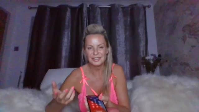 Gallery image thumbnail from Klo35's myfreecams stream on, 09/07/2023, 02:16 image 5 of 20