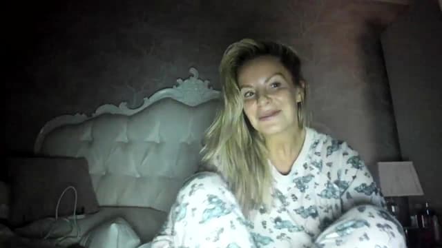 Gallery image thumbnail from Klo35's myfreecams stream on, 09/14/2023, 07:00 image 5 of 20