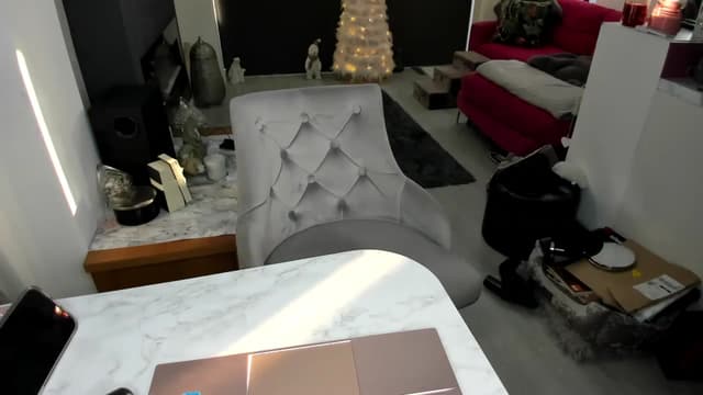 Gallery image thumbnail from Klo35's myfreecams stream on, 12/16/2023, 14:20 image 18 of 20