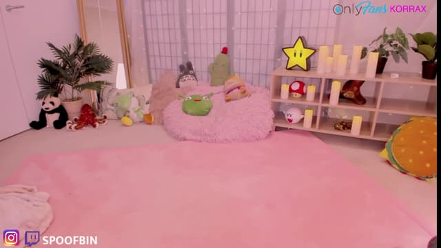 Gallery image thumbnail from Korra's myfreecams stream on, 12/01/2022, 16:27 image 5 of 20