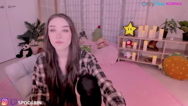 Gallery image thumbnail from Korra's myfreecams stream on, 12/02/2022, 09:40 image 1 of 20