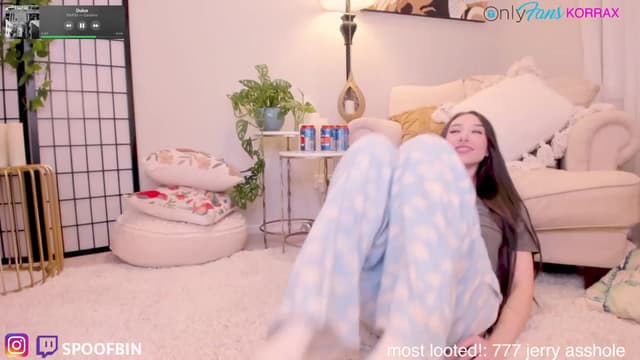 Gallery image thumbnail from Korra's myfreecams stream on, 03/26/2023, 11:14 image 20 of 20
