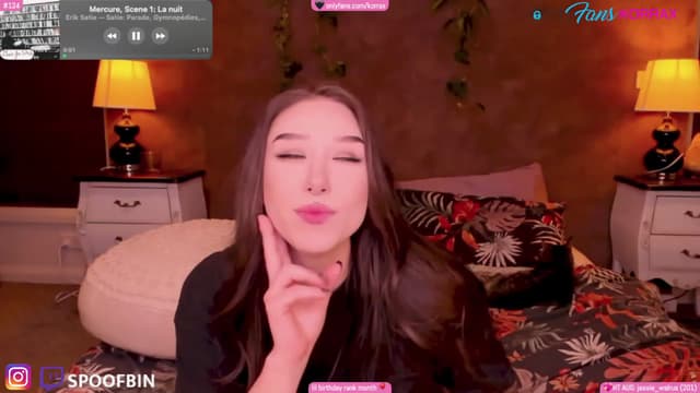 Gallery image thumbnail from Korra's myfreecams stream on, 08/01/2023, 08:54 image 2 of 20