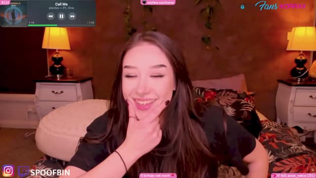 Gallery image thumbnail from Korra's myfreecams stream on, 08/01/2023, 08:54 image 5 of 20