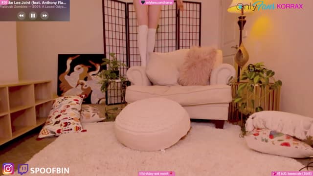 Gallery image thumbnail from Korra's myfreecams stream on, 08/08/2023, 13:02 image 2 of 20