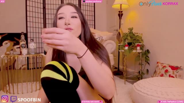Gallery image thumbnail from Korra's myfreecams stream on, 08/20/2023, 10:56 image 1 of 20