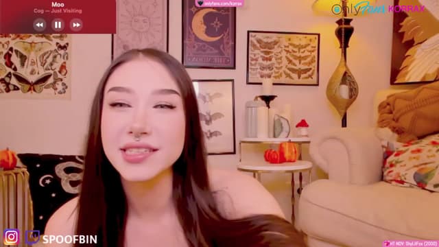 Gallery image thumbnail from Korra's myfreecams stream on, 11/22/2023, 07:50 image 8 of 20