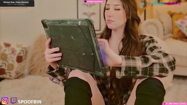 Gallery image thumbnail from Korra's myfreecams stream on, 06/22/2024, 14:06 image 6 of 20