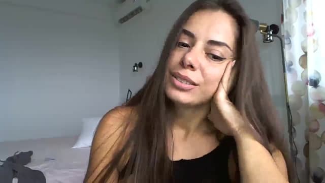 Gallery image thumbnail from Krys_'s myfreecams stream on, 11/10/2025, 09:41 image 10 of 20