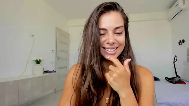Gallery image thumbnail from Krys_'s myfreecams stream on, 07/07/2026, 07:14 image 20 of 20