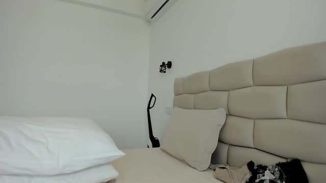 Gallery image thumbnail from Krys_'s myfreecams stream on, 07/12/2026, 09:17 image 20 of 20