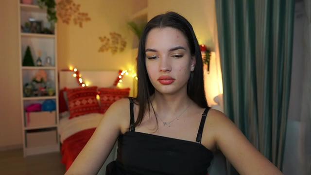 Gallery image thumbnail from Kylie_Quinn's myfreecams stream on, 12/20/2023, 24:01 image 2 of 20