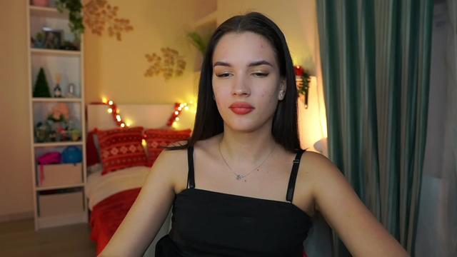 Gallery image thumbnail from Kylie_Quinn's myfreecams stream on, 12/20/2023, 24:01 image 1 of 20